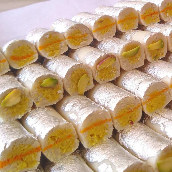 Kaju Kesar Roll